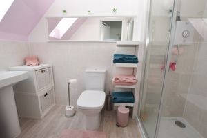 En-Suite- click for photo gallery